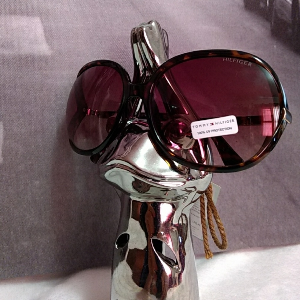 🆕Sunglasses Tommy🆕